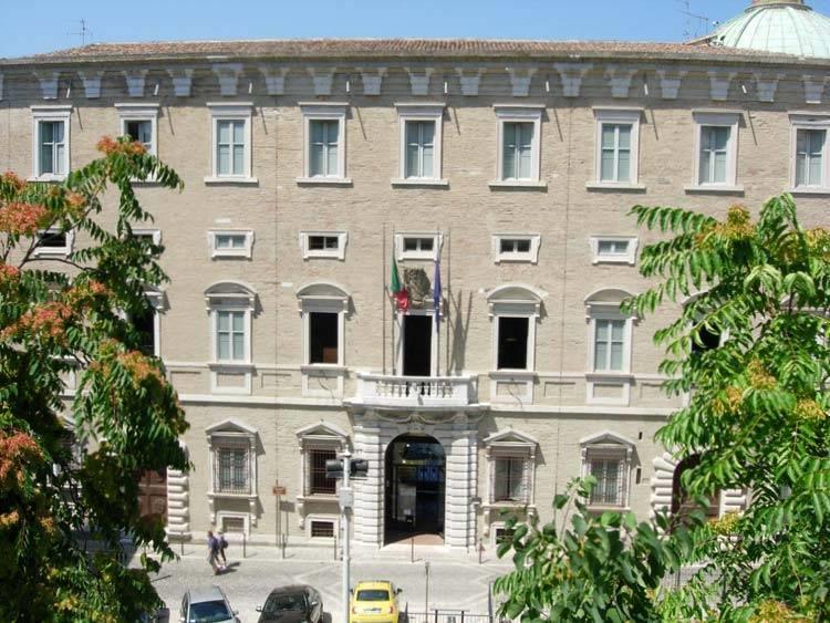 Palazzo Ferretti