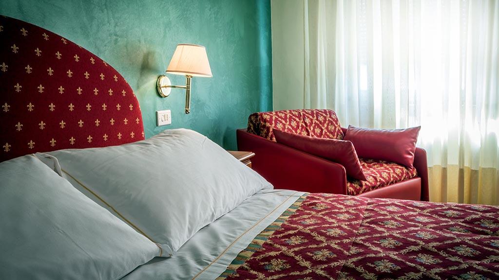 HOTEL 5 MIGLIA