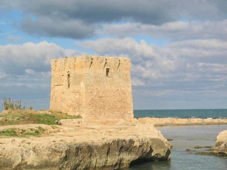 Torre di San Vito