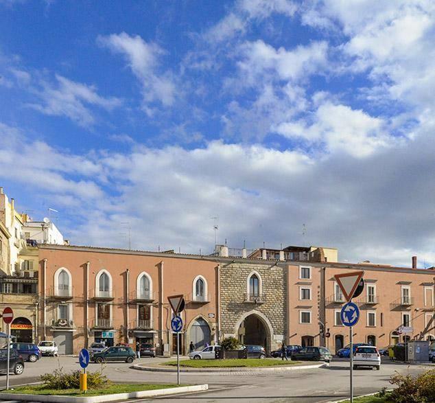Porta Troia