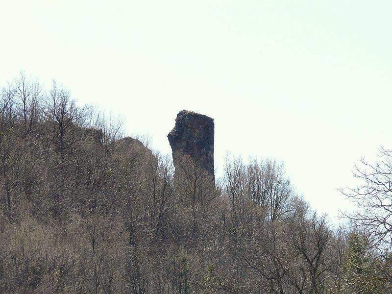 Castello di Montoggio - rovine