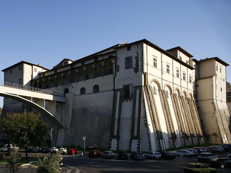 Castello Colonna