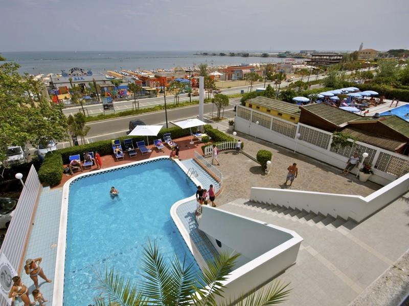 Club Hotel Promenade Universale