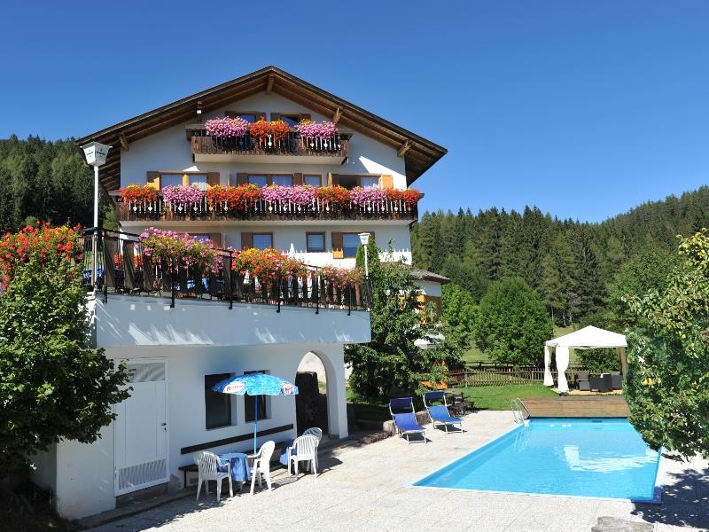 HOTEL LANGESHOF