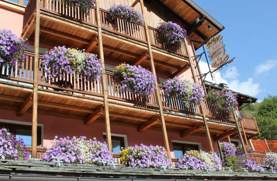 HOTEL LES ROCHERS