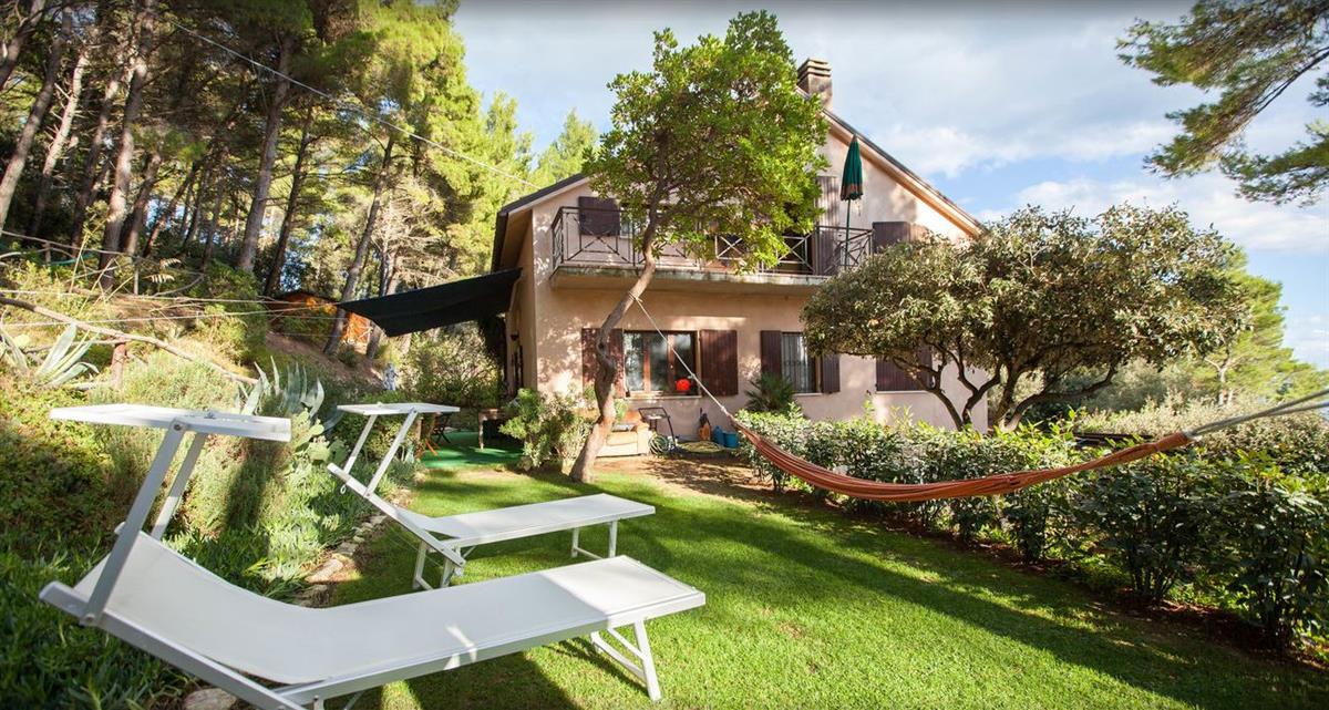B&B L'Infinito Di Baleani Simone