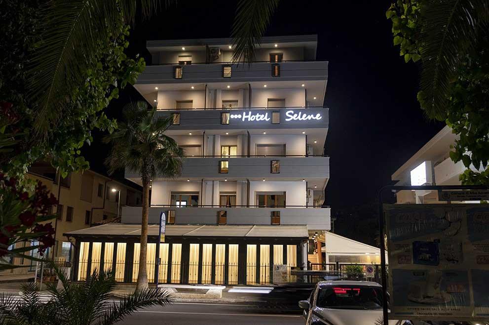 ALBERGO RISTORANTE SELENE SNC