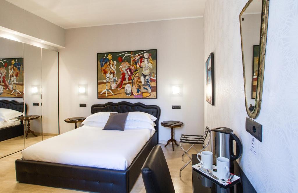 AIELLO ROOMS