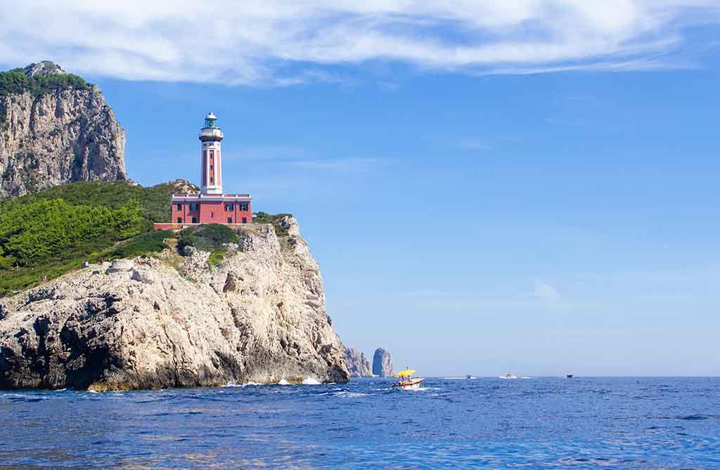Faro di Punta Carena