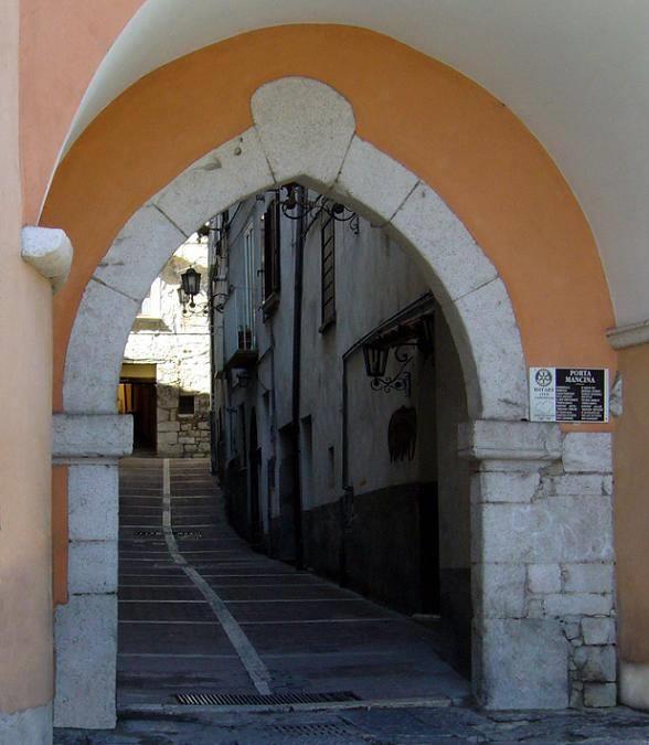 Porta Mancina