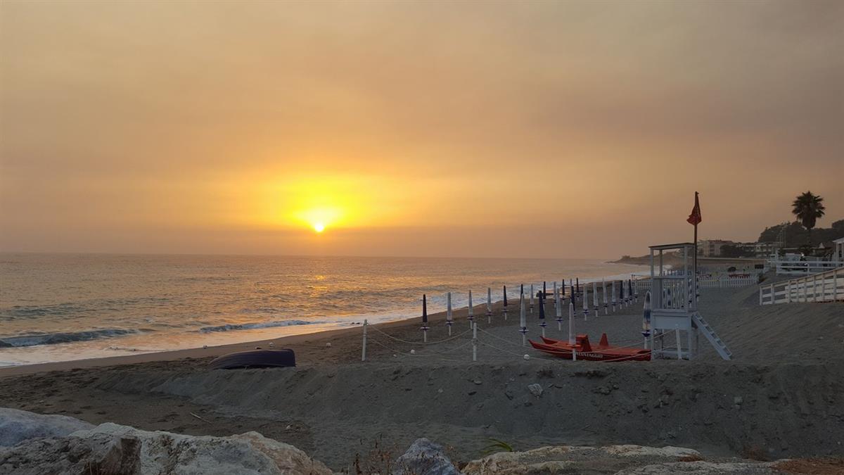 Lido Charlie Falerna Marina