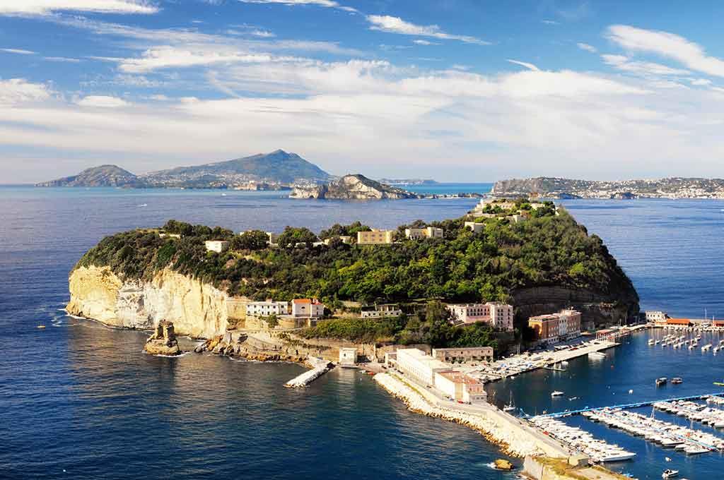 Isola di Nisida