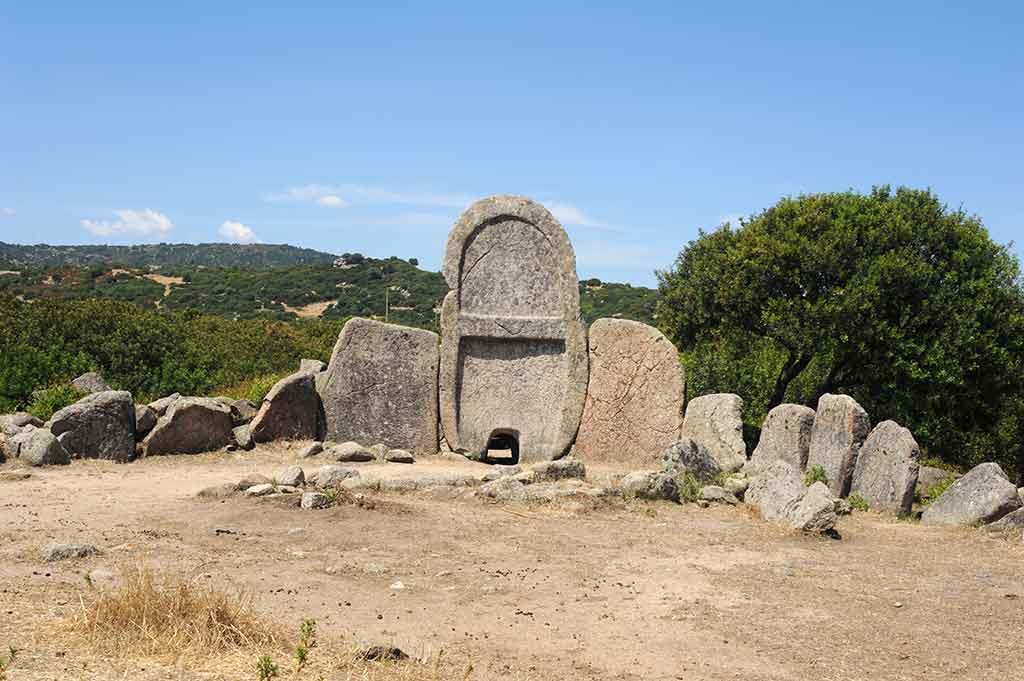 La Tomba dei Giganti
