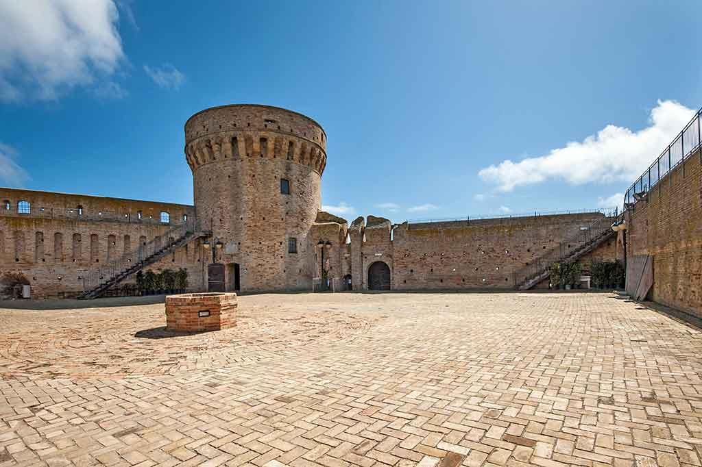 Fortezza di Acquaviva