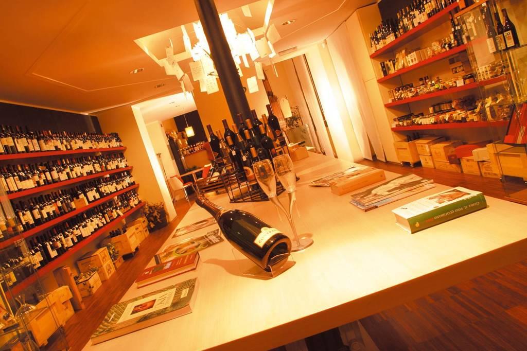 Rossorubino Enoteca