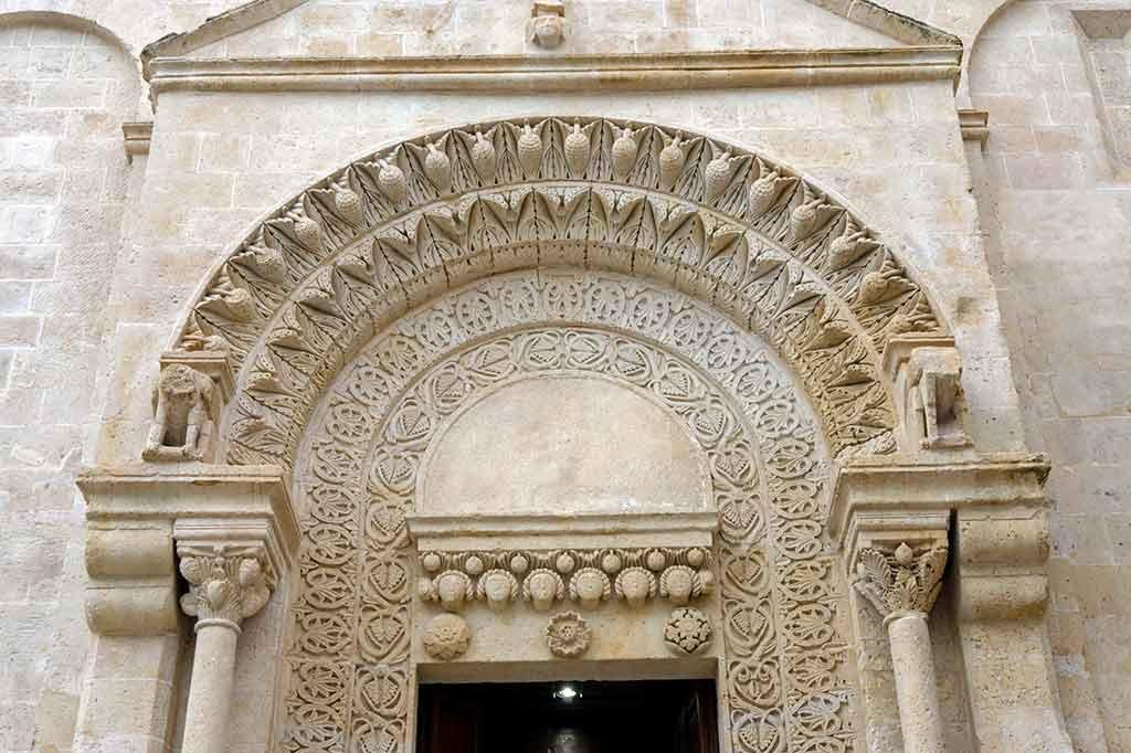 Cattedrale di S. Maria della Bruna