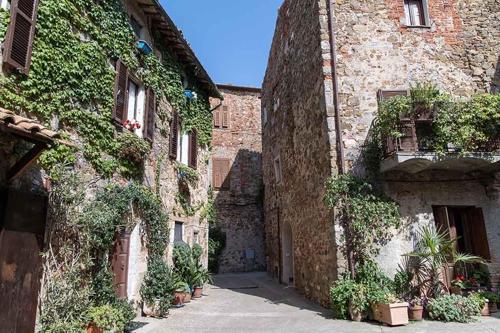 Borgo di Montemerano