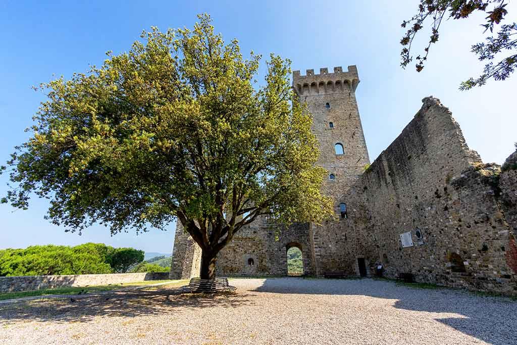 Castello di Castelnuovo