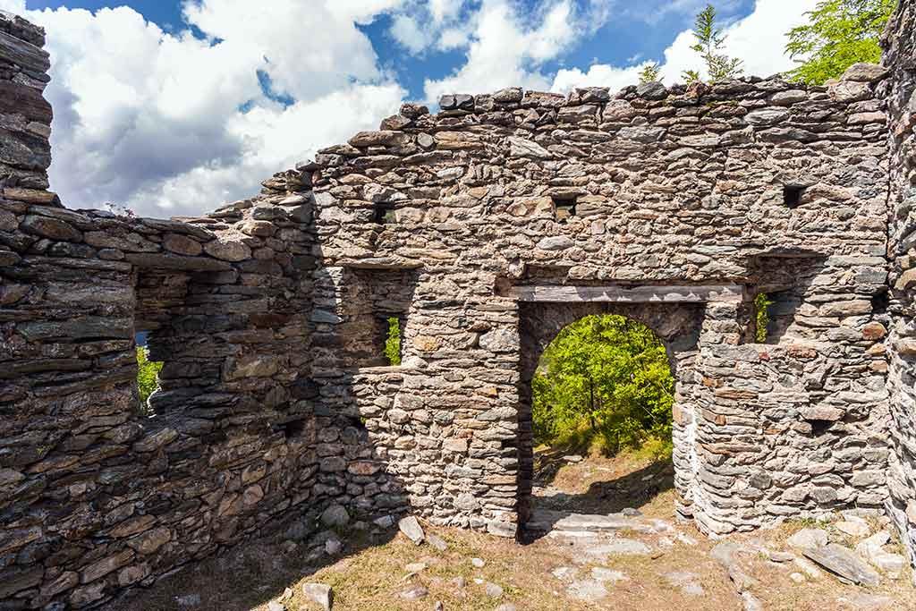 Castello di Graines