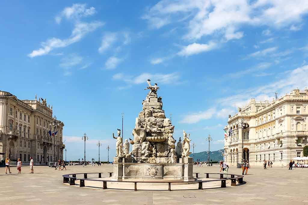 Fontana dei Quattro Continenti