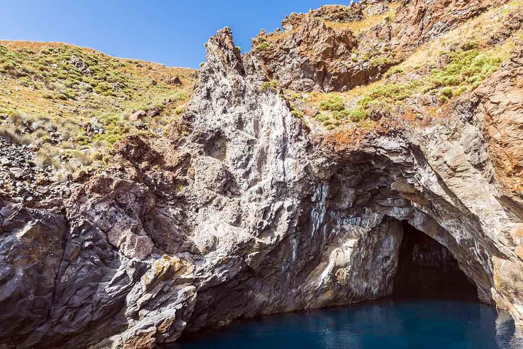 Grotta del Cavallo o dell'Eremita