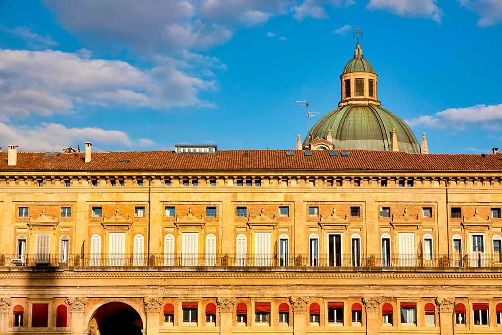 Palazzo dei Banchi