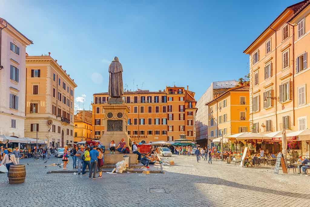 Piazza Campo De' Fiori 