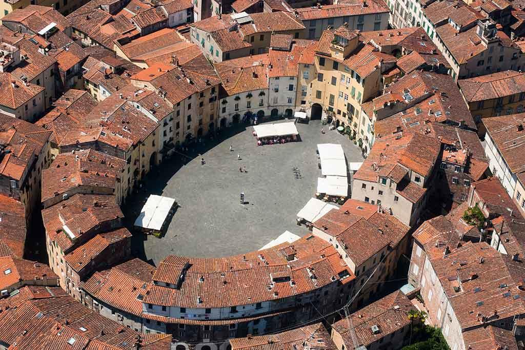 Piazza dell'Anfiteatro