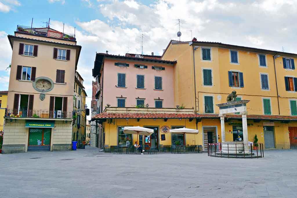 Piazza della Sala