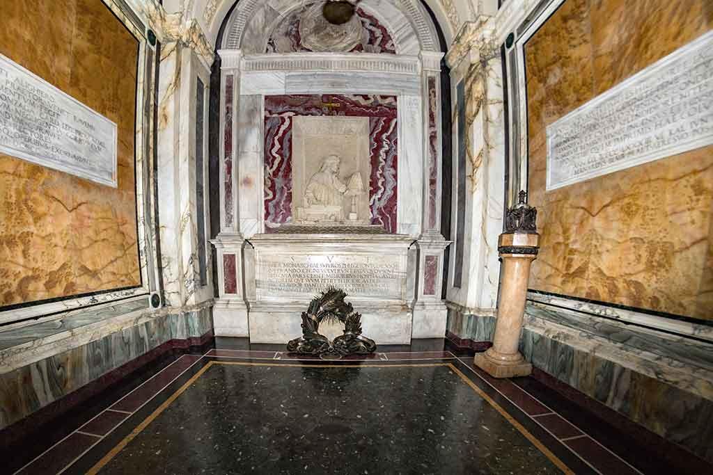Tomba di Dante Alighieri