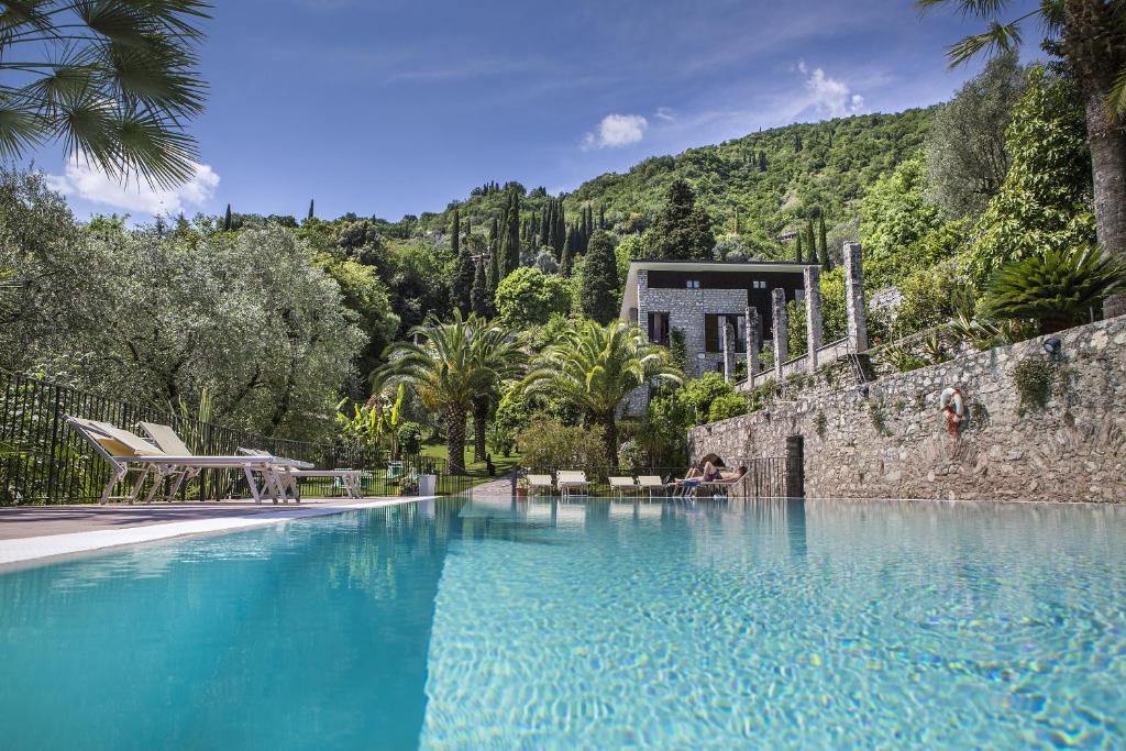 HOTEL LIVIA 