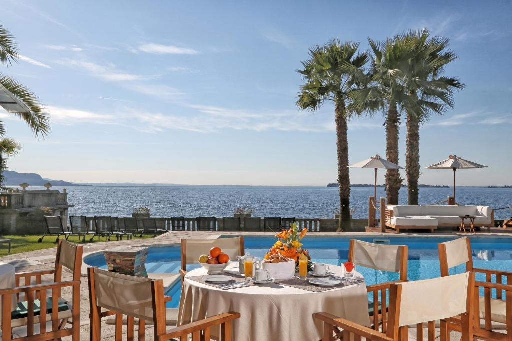 HOTEL VILLA CAPRI