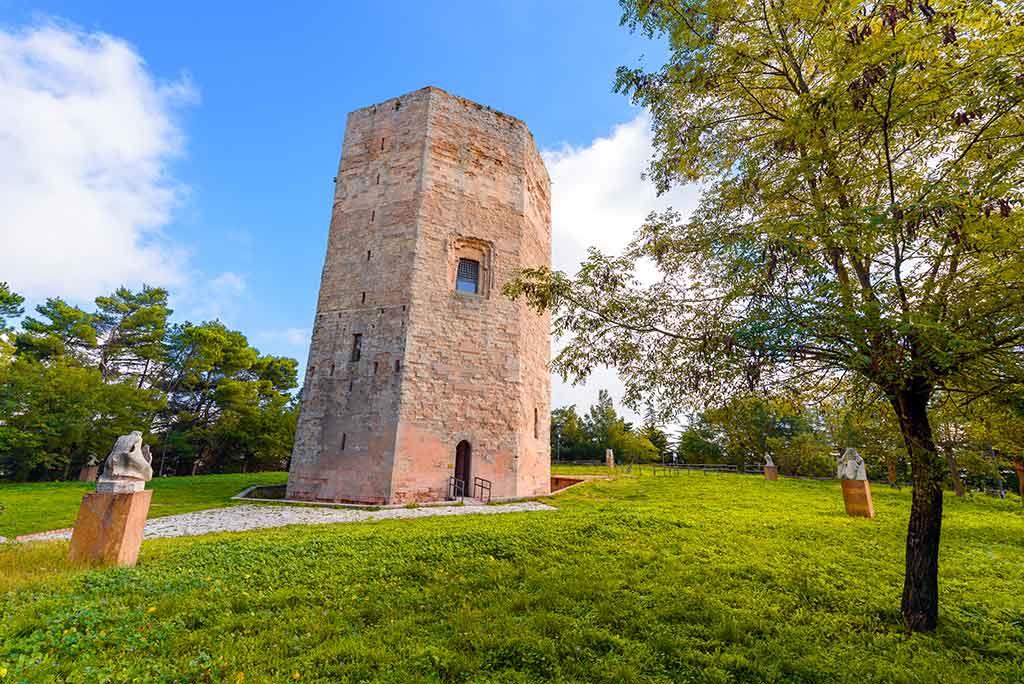 Torre di Federico II