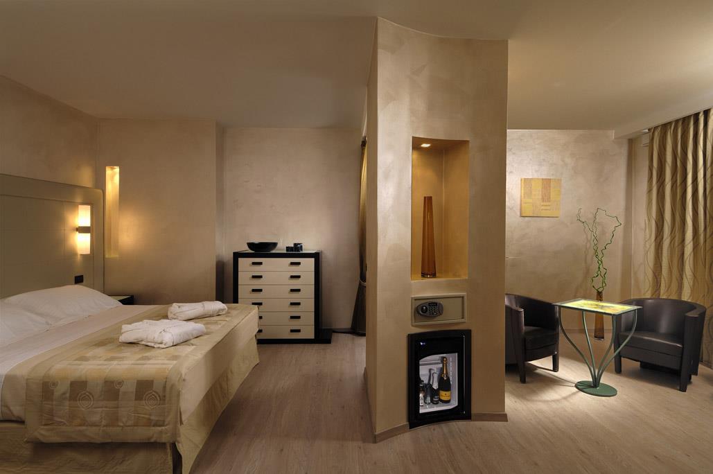 Hotel La Cartiera - Vignola Village Resort