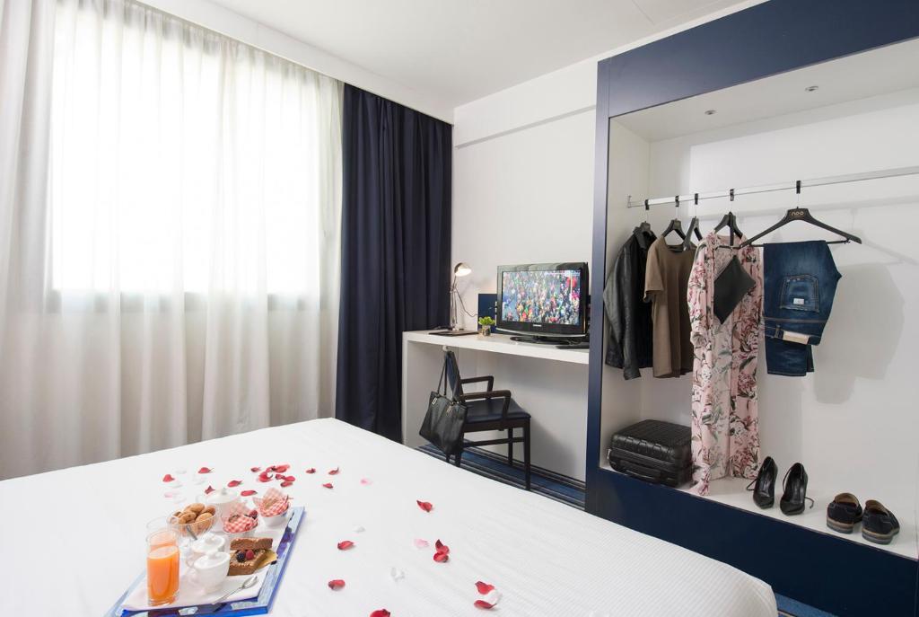NEO HOTEL