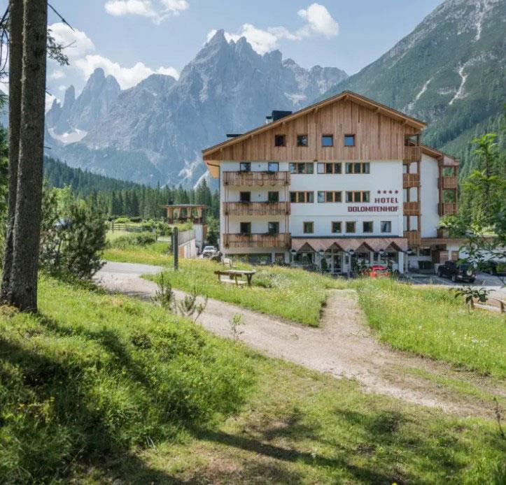 Hotel Dolomitenhof & Chalet Alte Post
