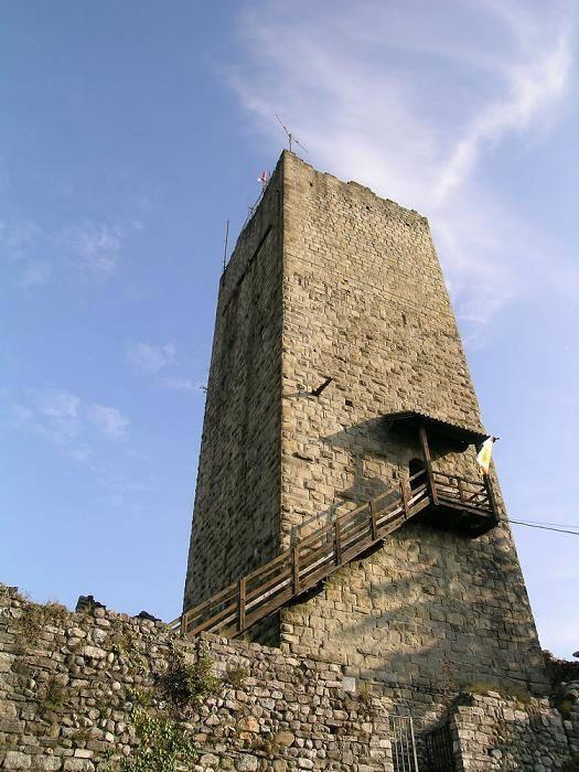 Torre del Castello Baradello