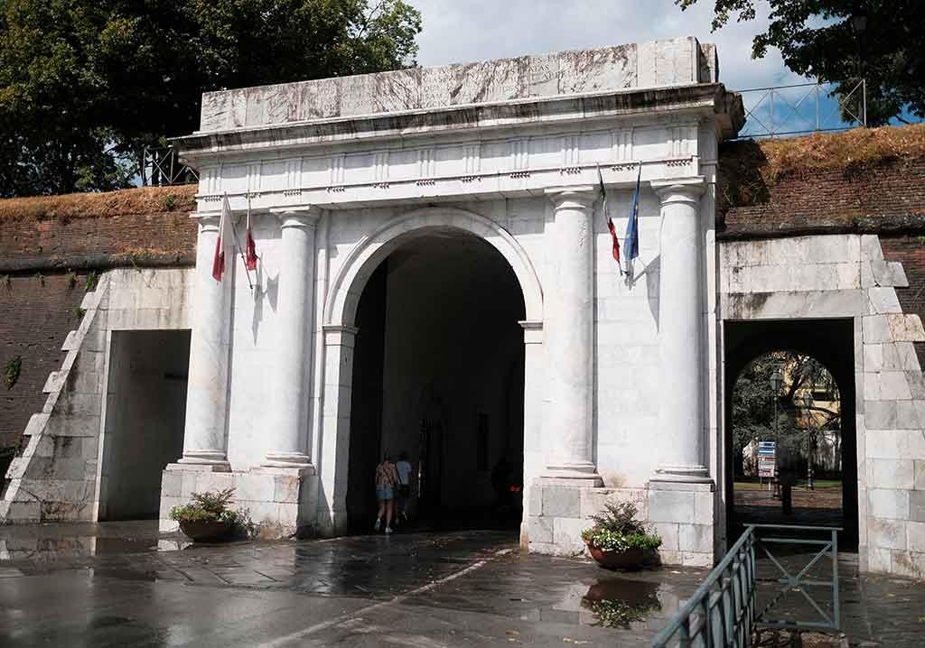 Porta Elisa