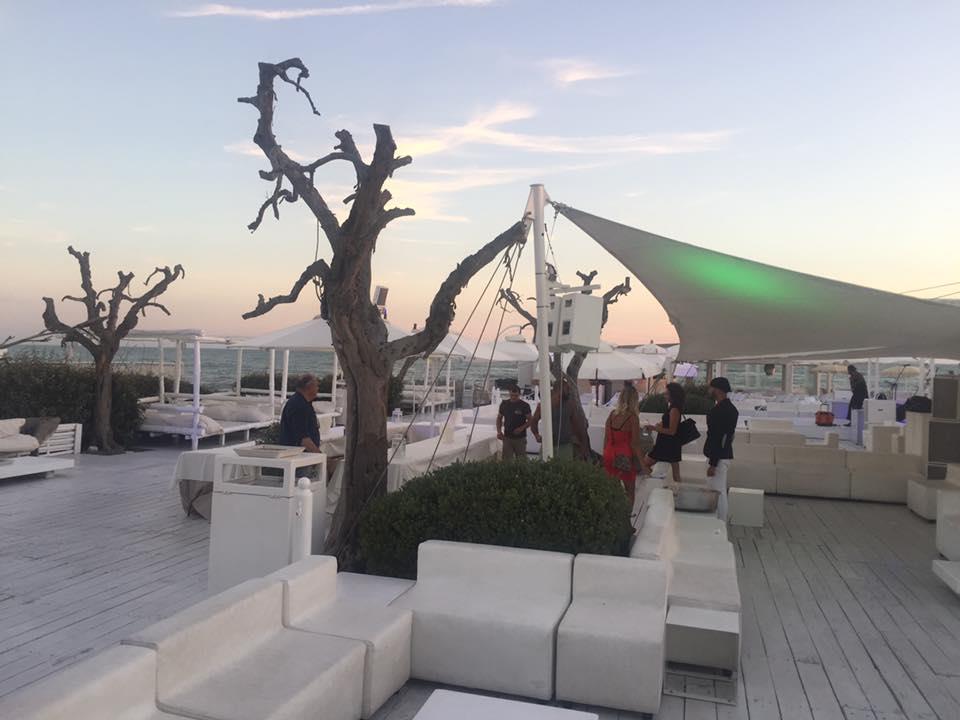 Shilling Beach Club