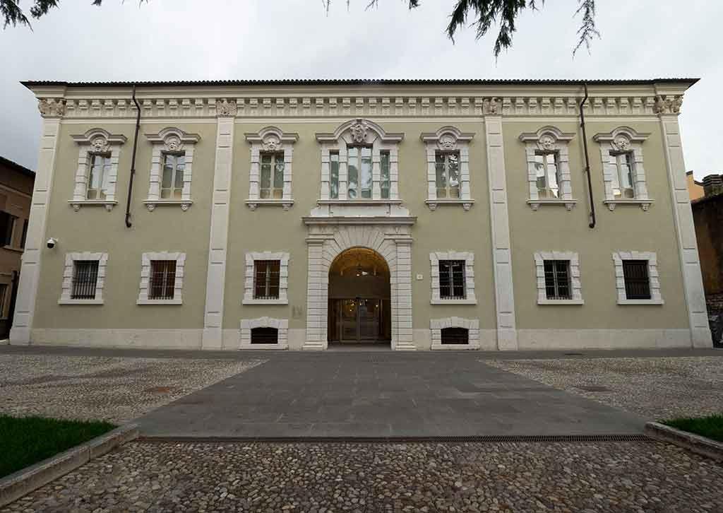 Pinacoteca Tosio Martinengo