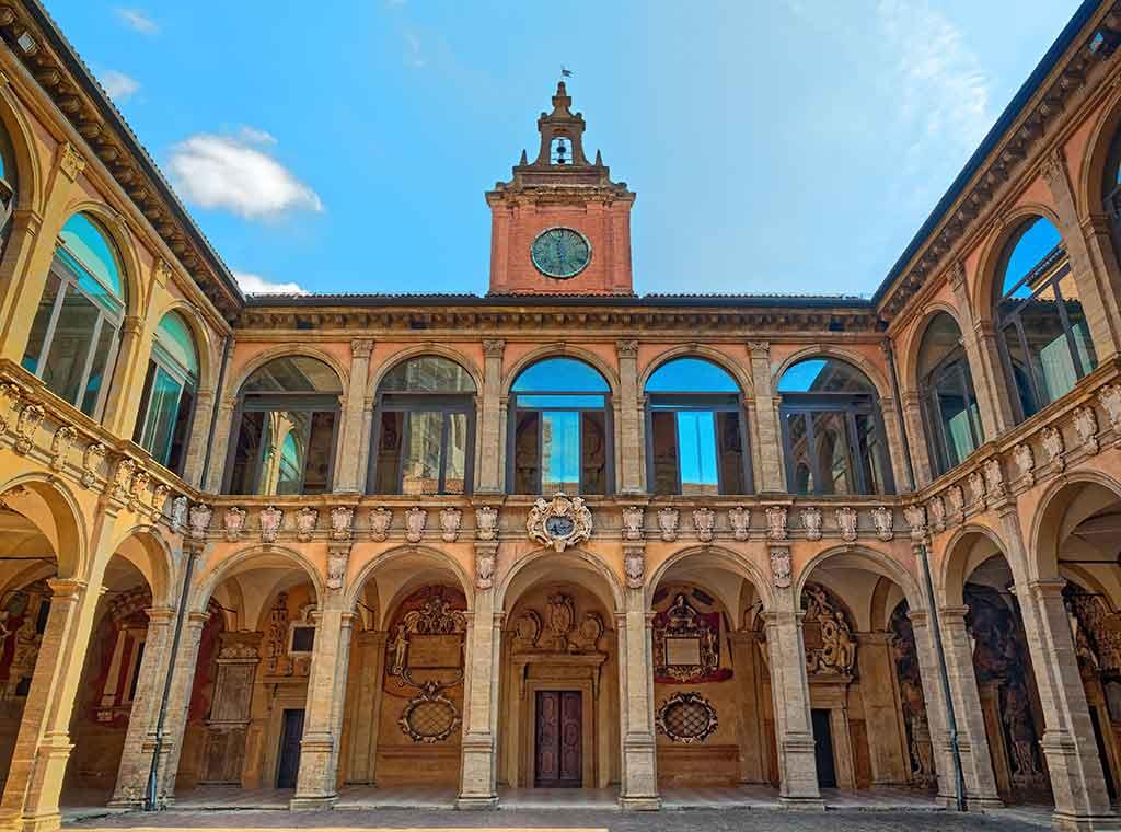 Archiginnasio di Bologna