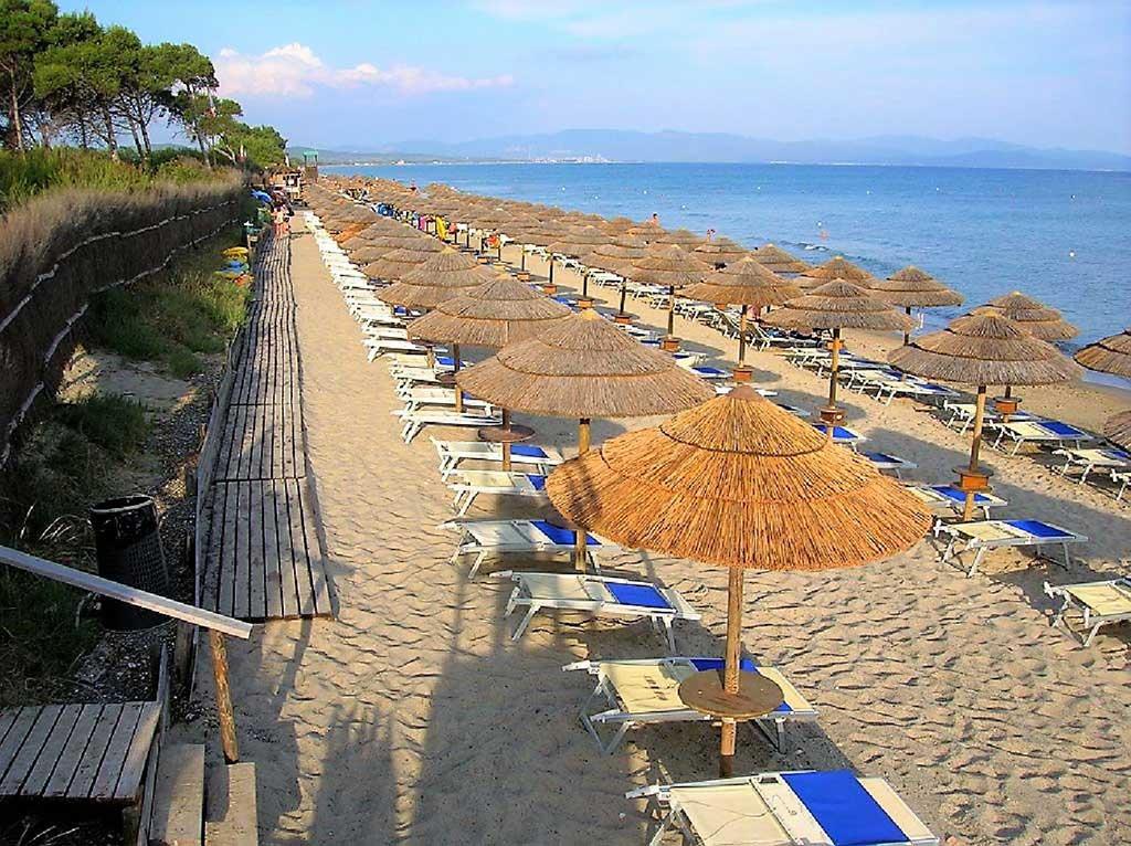 La Baracchina Bagnoskiuma Beach
