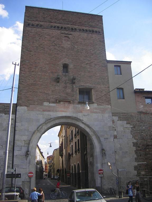 Porta Torre Molino