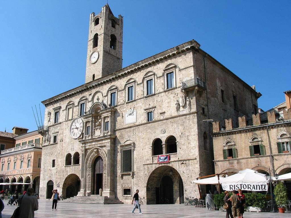 Torre e Palazzo dei Capitani del Popolo