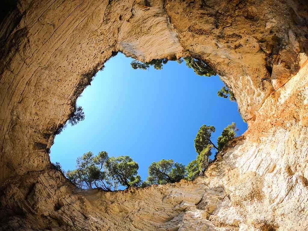 Grotta Sfondata Grande