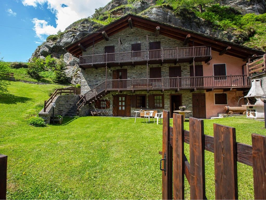 StudiO' Alp Apartments
