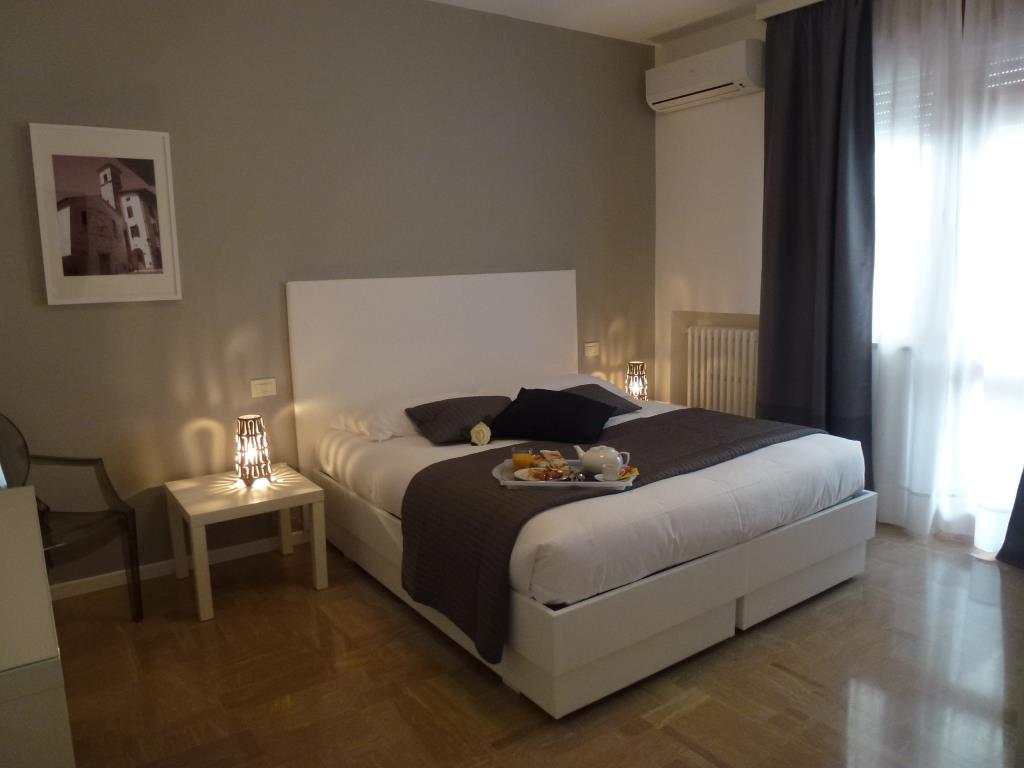CASA MENINI B&B di MENINI UMBERTO