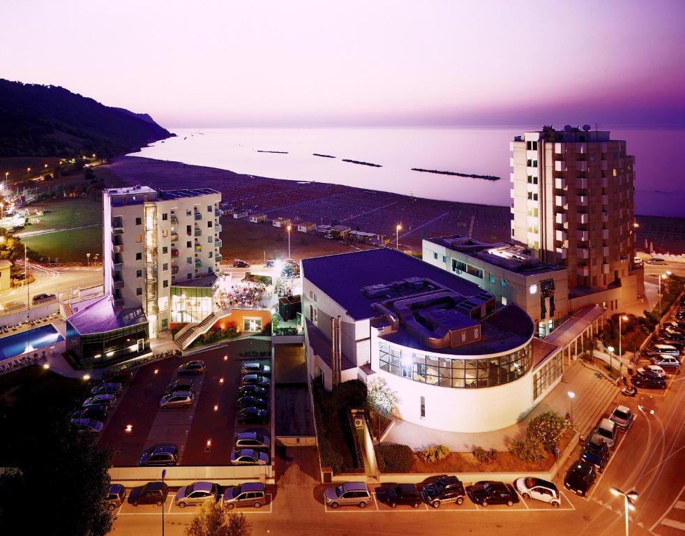 HOTEL BAIA FLAMINIA