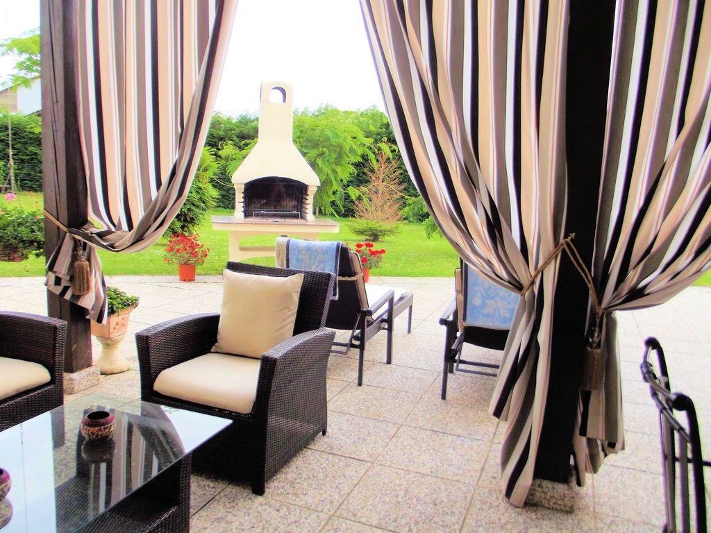 A Luxury Villa Venice