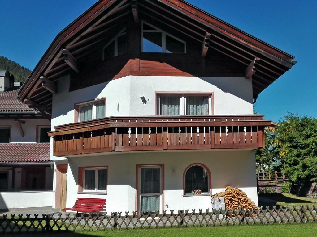 Apartments Chalet Merisana